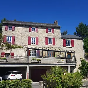 La Pierre Pointue Couette-café Saint-Léons